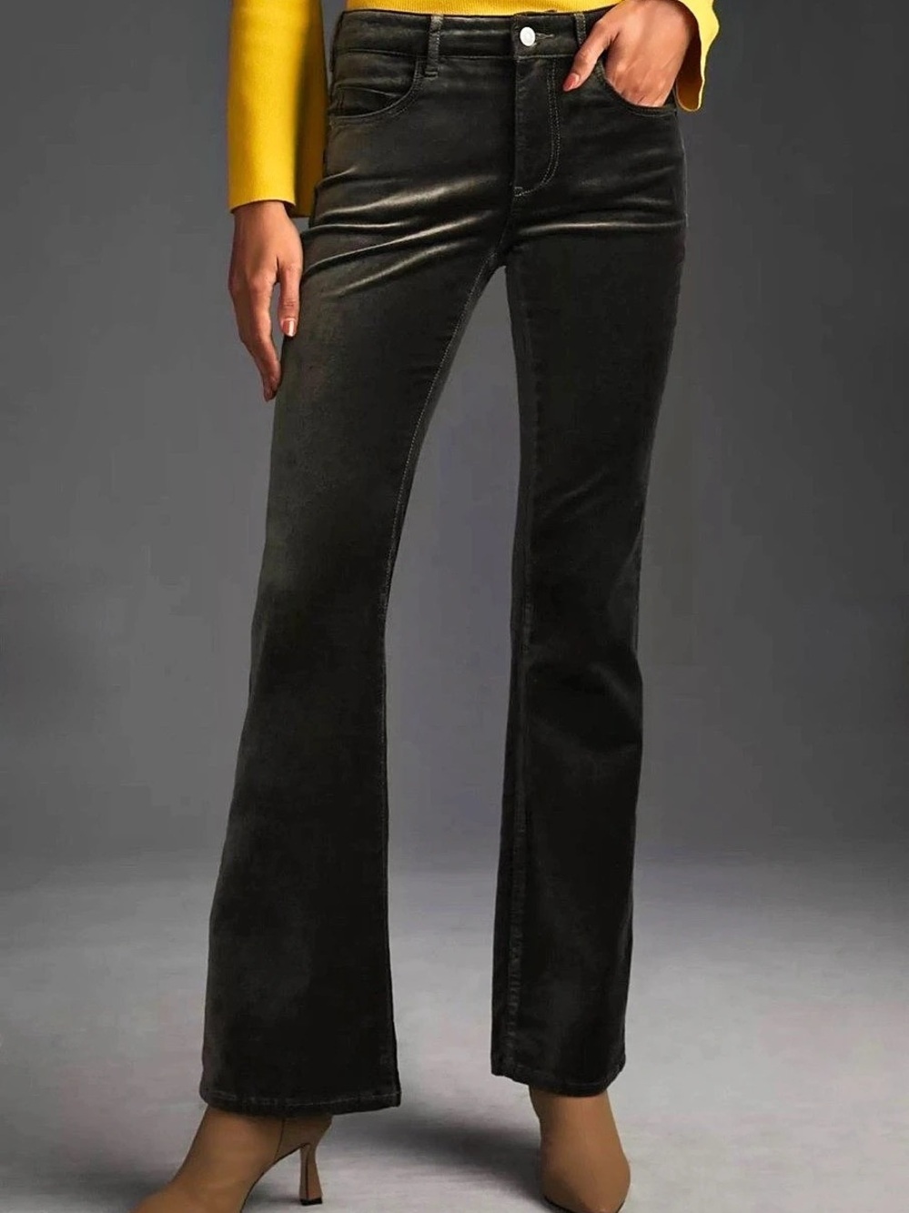 Anthropologie Pilcro Demilune Mid-Rise 26" Bootcut Velvet Jeans